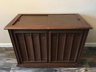 Magnavox console stereo tubes